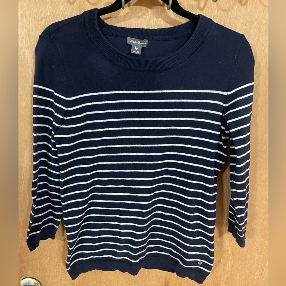 #132- EDDIE BAUER- 3/4 sleeve blue stripped cotton blend shirt